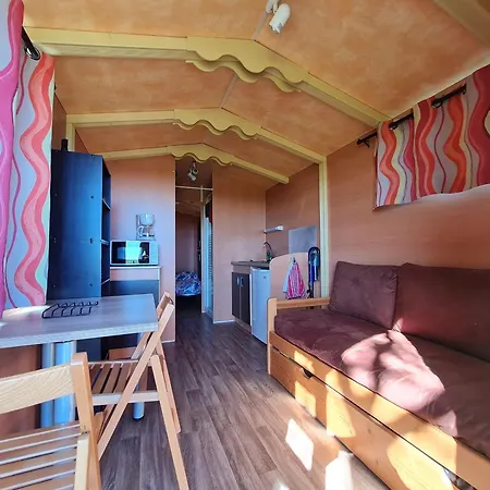 Roulotte Boheme Confort Au Sud De Nancy - Fr-1-584-364 * Burthecourt-aux-Chenes